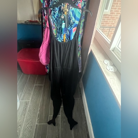 Black Cabi snap top tie waist jumpsuit, L. So soft!! - Picture 4 of 5